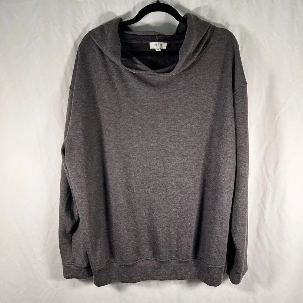 Umgee Hoodie Women's Medium Grey Long Sleeve Pullover No Drawstring
